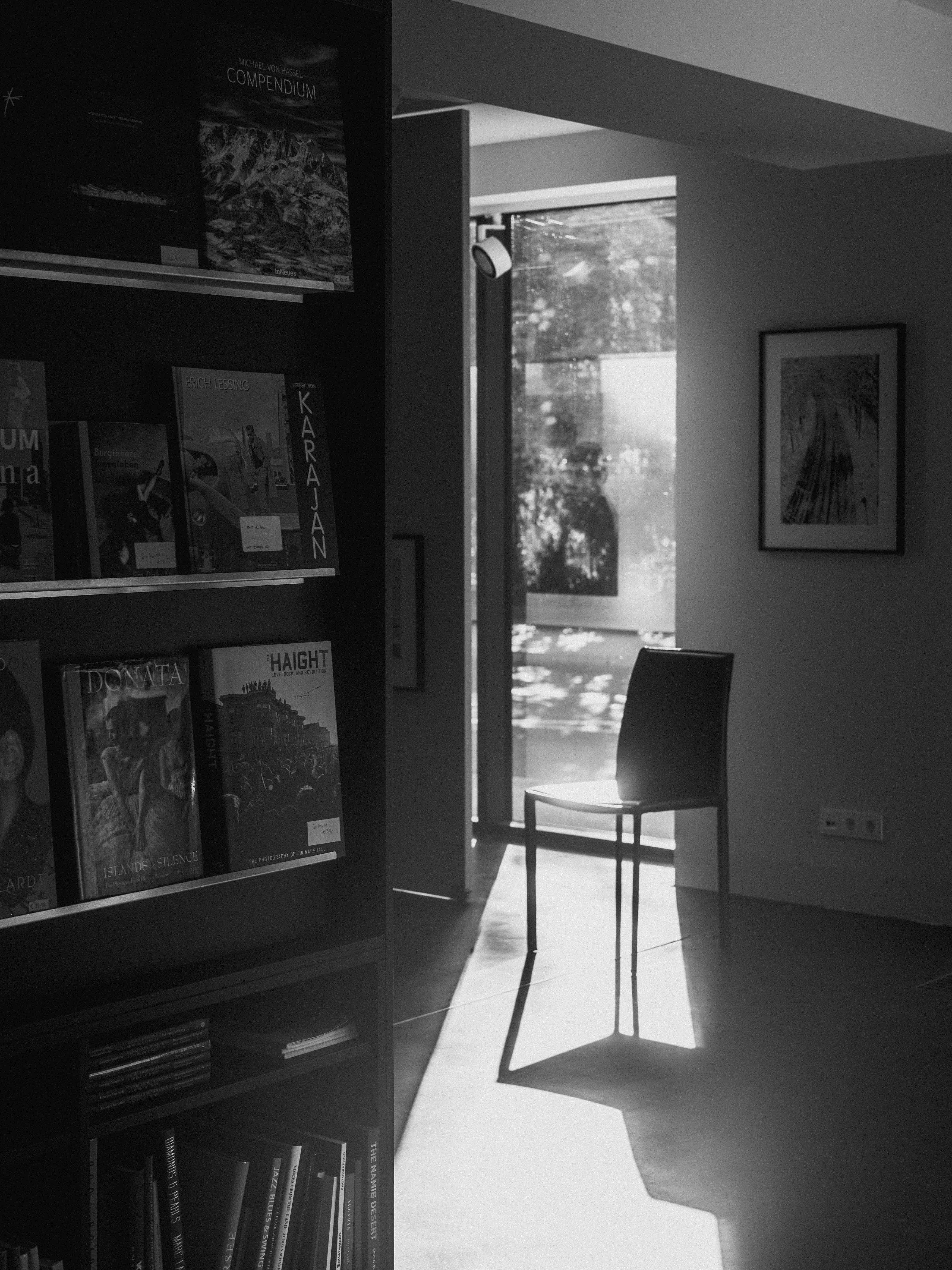 LEICA GALLERY - "THE ART OF SEEING" - Jean Marquis Exhibition